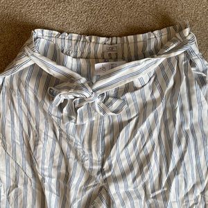White striped loft pants